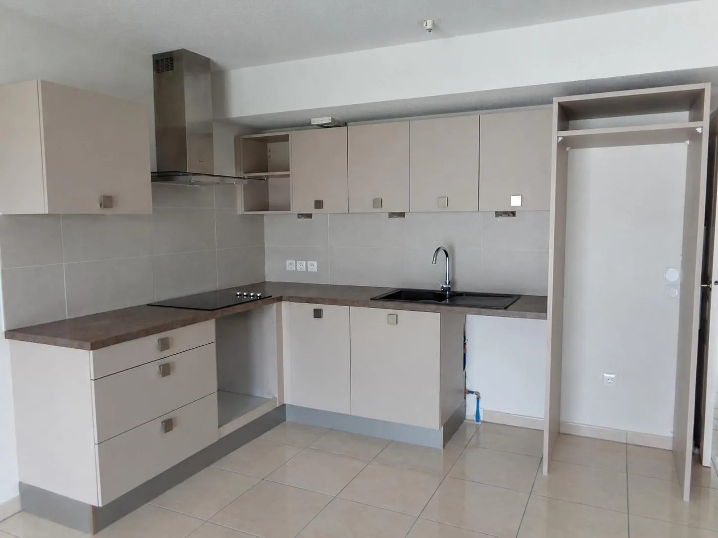 appartement 3 pièces à DRAGUIGNAN (83300) — photo 2