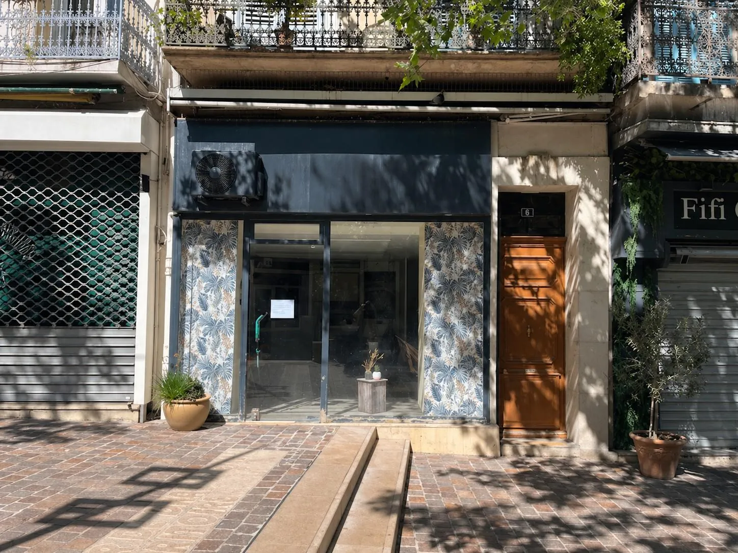 local à DRAGUIGNAN (83300) — photo 2