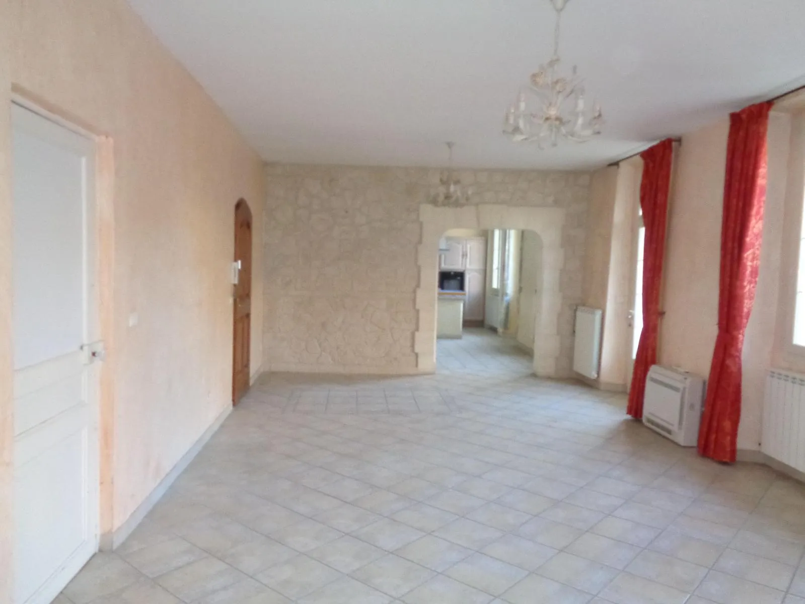 appartement 4 pièces à DRAGUIGNAN (83300) — photo 3