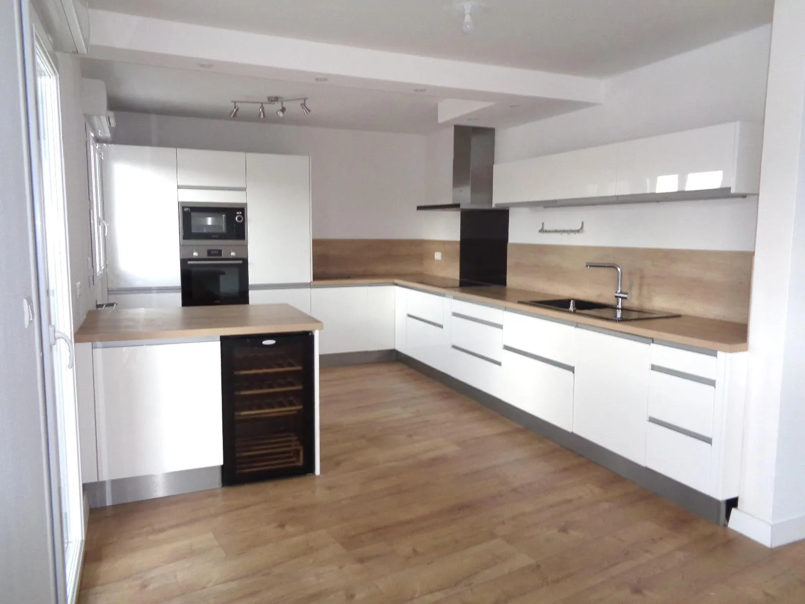 appartement 4 pièces à DRAGUIGNAN (83300) — photo 2