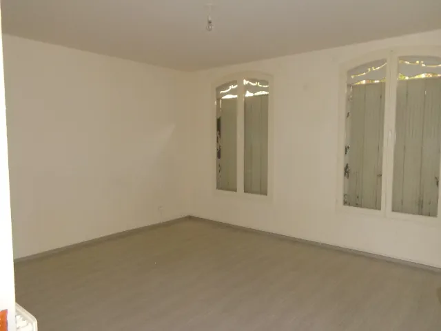 appartement 4 pièces à DRAGUIGNAN (83300) — photo 4
