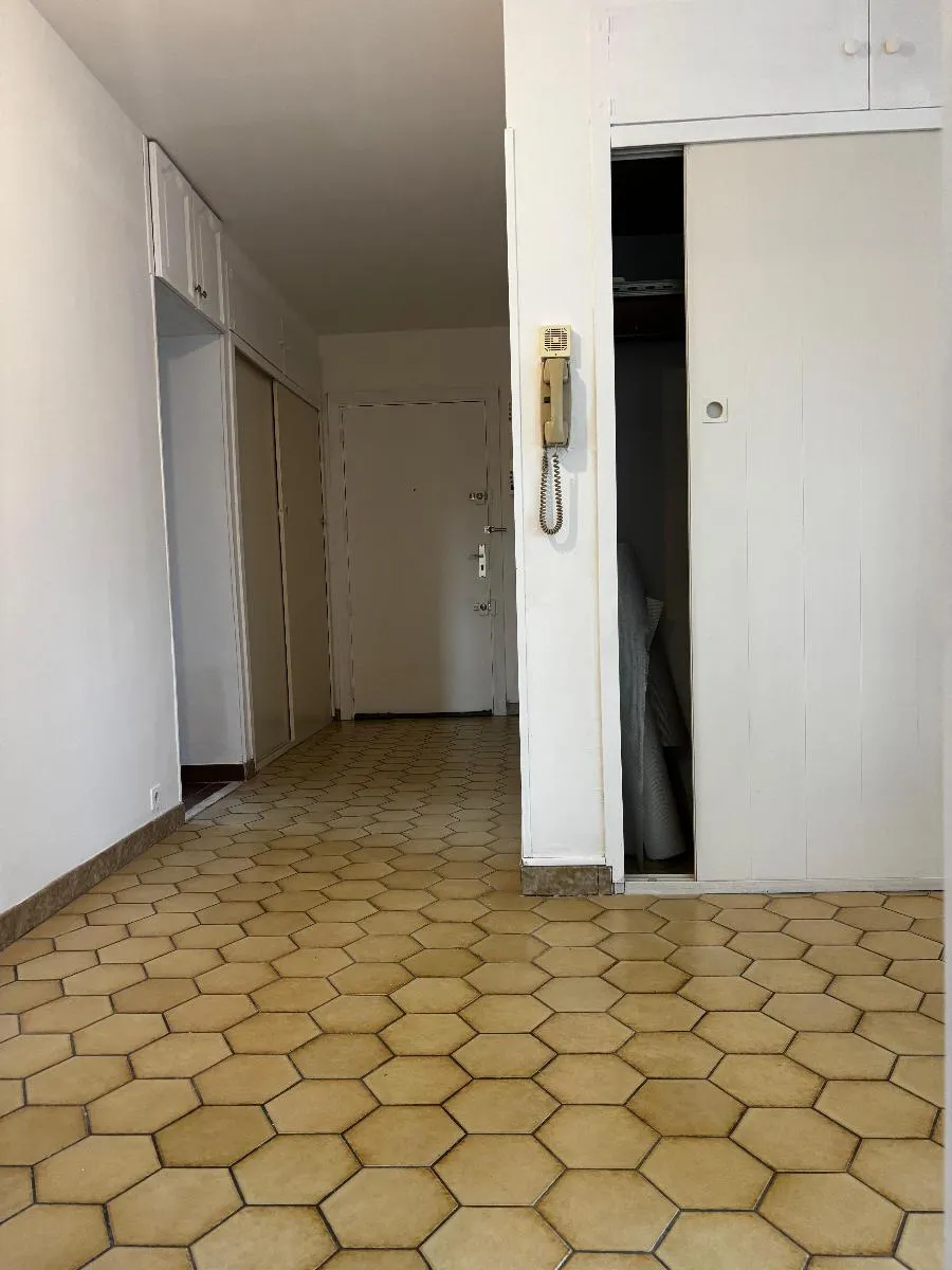 appartement 4 pièces à DRAGUIGNAN (83300) — photo 4
