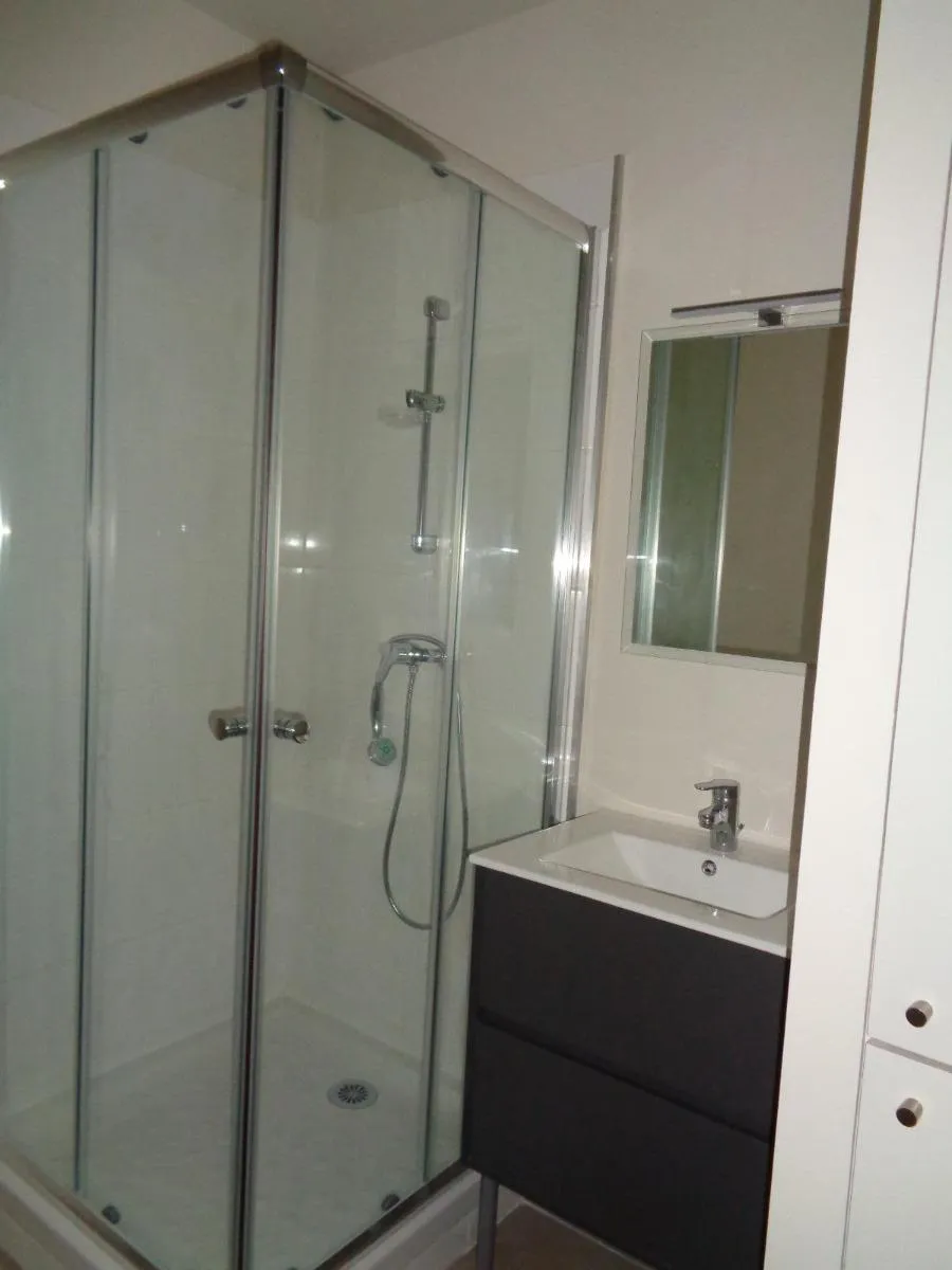 appartement 2 pièces à DRAGUIGNAN (83300) — photo 5