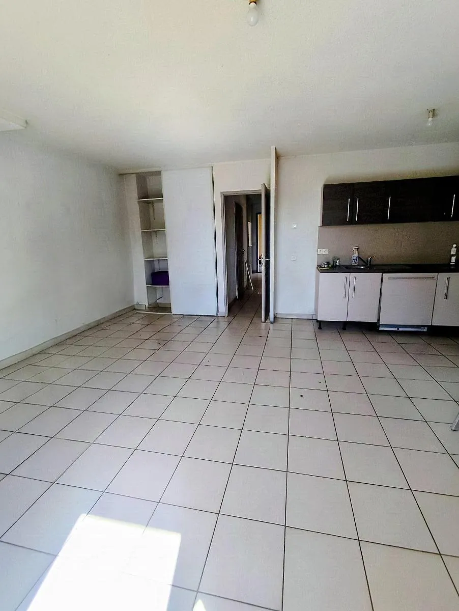 appartement 3 pièces à DRAGUIGNAN (83300) — photo 2