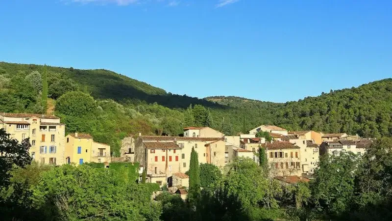 DECOUVERTE DES VILLAGES DE DRACENIE: MONTFERRAT