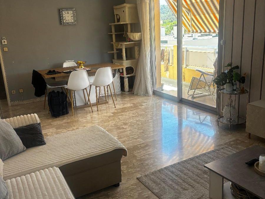 Appartement 3 pièces 74m2 Loué
