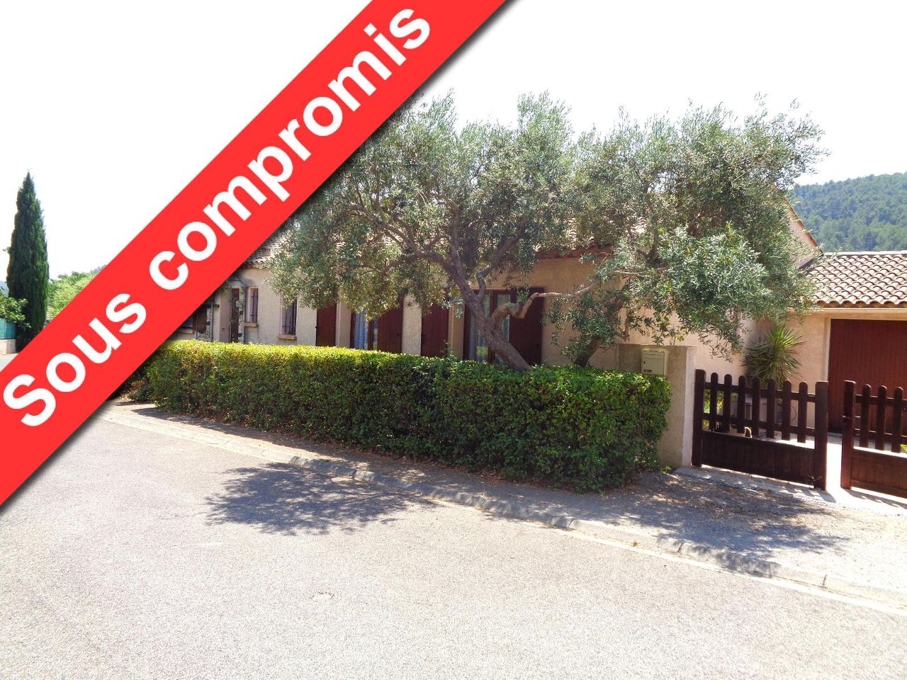 Draguignan - Maison F5 (4 chambres) + garage de plein pied sur terrain de 524 m²